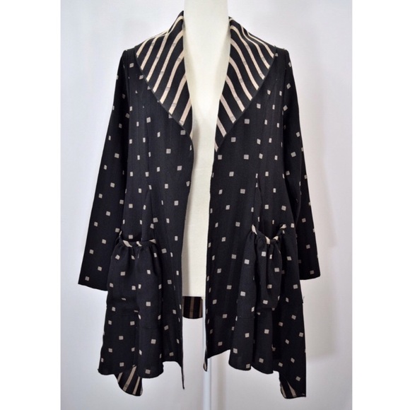 I.C. by Connie K Jackets & Blazers - Unique and lightweight Black and Tan jacket